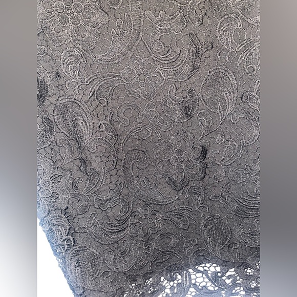 Tank top - Picture 2 of 4